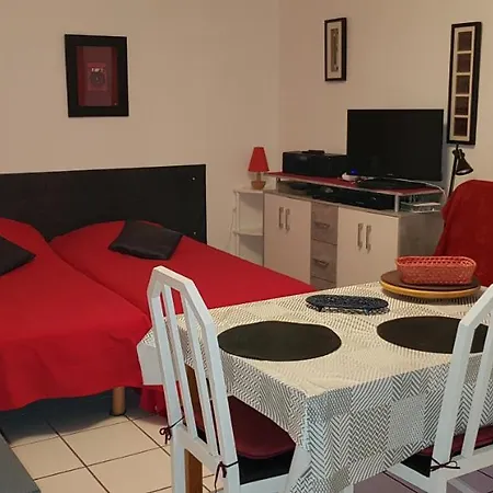 Joli Centre Les Bains Galion 80 Apartment *